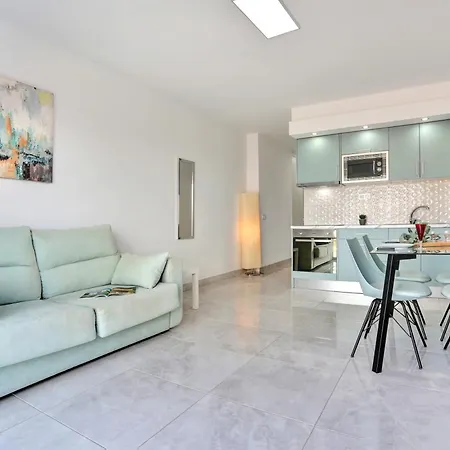 Luxury Romantic Ocean View Апартаменти